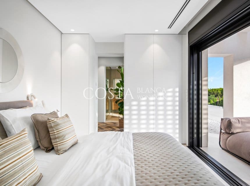 3 chambre Villa/Maison à vendre à Las Colinas Golf avec piscine garage - 2 550 000 € (Ref: 8150962)