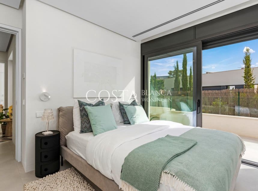 3 chambre Villa/Maison à vendre à Las Colinas Golf avec piscine garage - 2 550 000 € (Ref: 8150962)