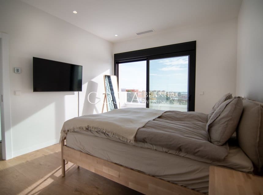 3 sypialnia Willa na sprzedaż w Los Montesinos z basenem garażem - 509 000 € (Ref: 8155918)