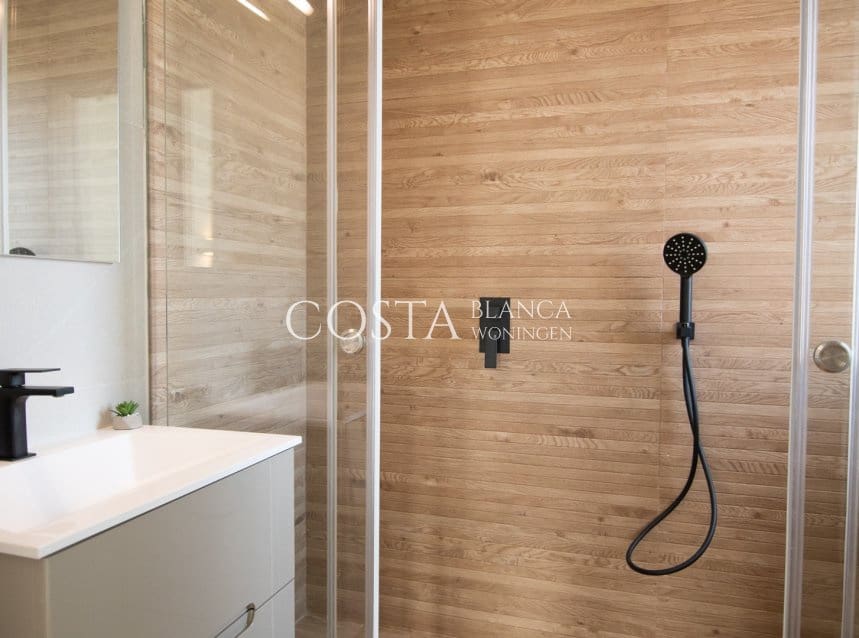 3 sypialnia Willa na sprzedaż w Los Montesinos z basenem garażem - 509 000 € (Ref: 8155918)