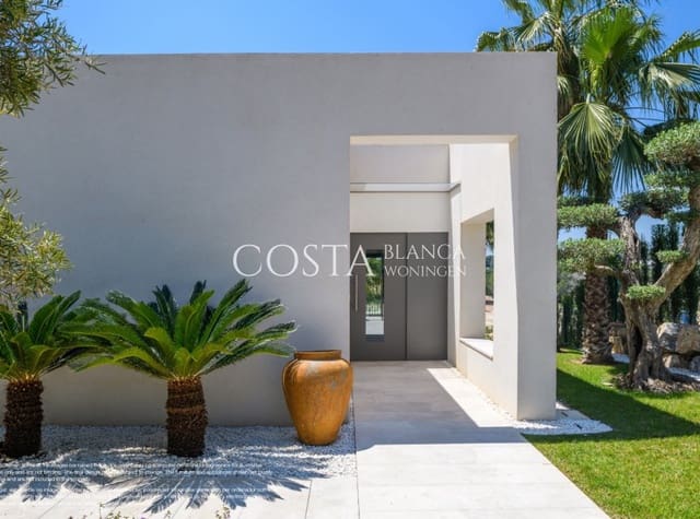 3 chambre Villa/Maison à vendre à Las Colinas Golf, Orihuela avec piscine garage - 985 000 € (Ref: 8180970)