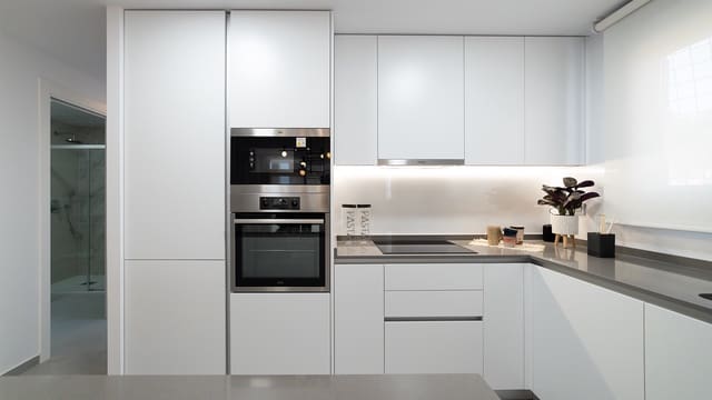 3 sypialnia Apartament na sprzedaż w Poniente, Benidorm z basenem garażem - 429 000 € (Ref: 8180997)