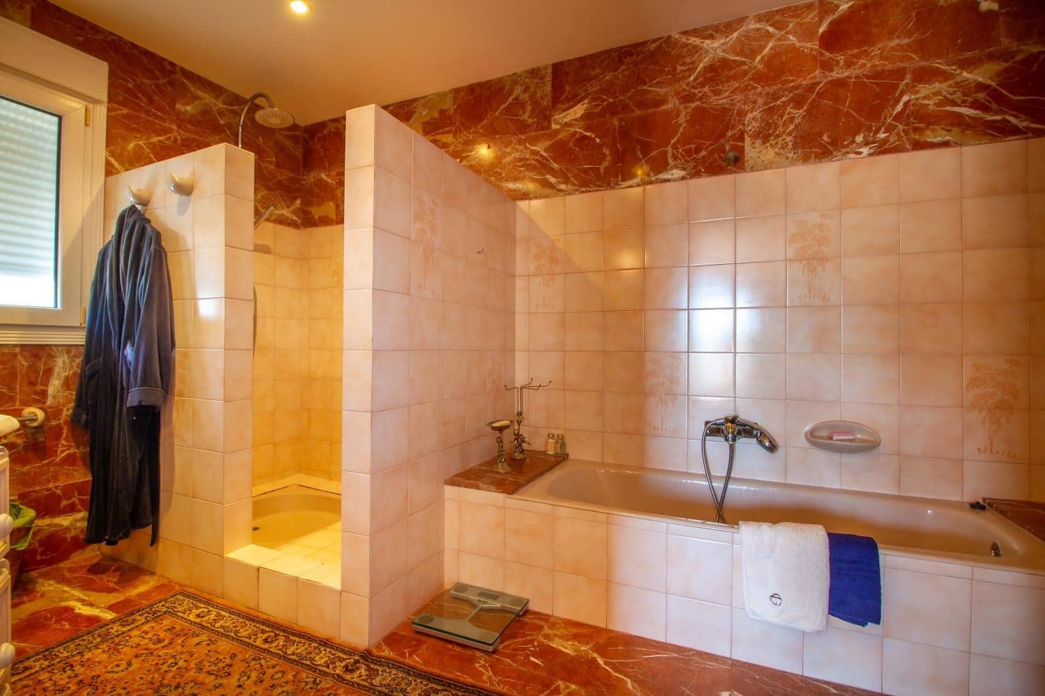 3 soveværelse Villa til salg i La Nucia med swimmingpool - € 749.000 (Ref: 8650405)