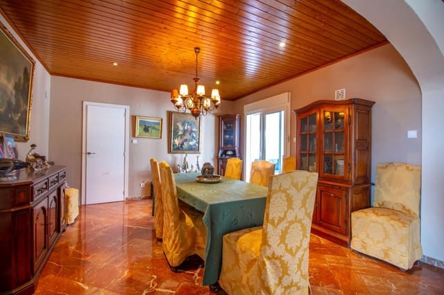 3 soveværelse Villa til salg i La Nucia Pueblo  , La Nucia med swimmingpool - € 749.000 (Ref: 8650405)