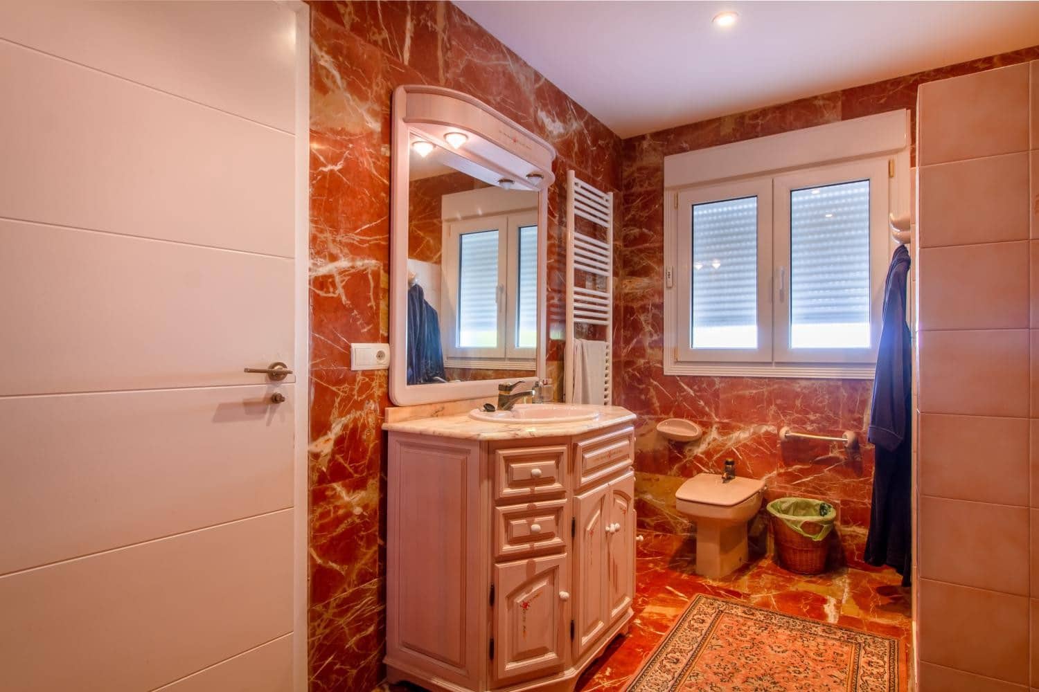 3 soveværelse Villa til salg i La Nucia med swimmingpool - € 749.000 (Ref: 8650405)