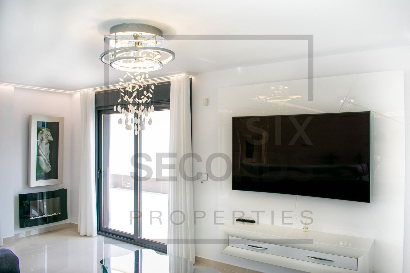 5 Zimmer Villa zu verkaufen in San Miguel de Salinas mit Pool - 899.000 € (Ref: 8650412)