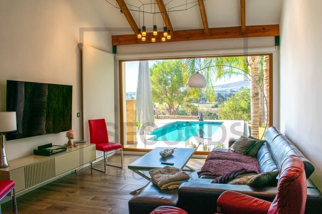 2 bedroom Villa for sale in Algorfa with pool garage - € 1,200,000 (Ref: 8650434)