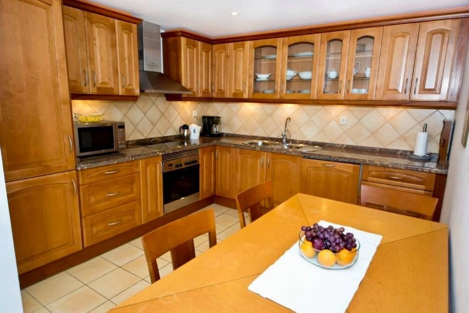 Chalet de 14 habitaciones en Alfaz del Pi / L'Alfàs del Pi en venta con piscina - 1.300.000 € (Ref: 8650441)