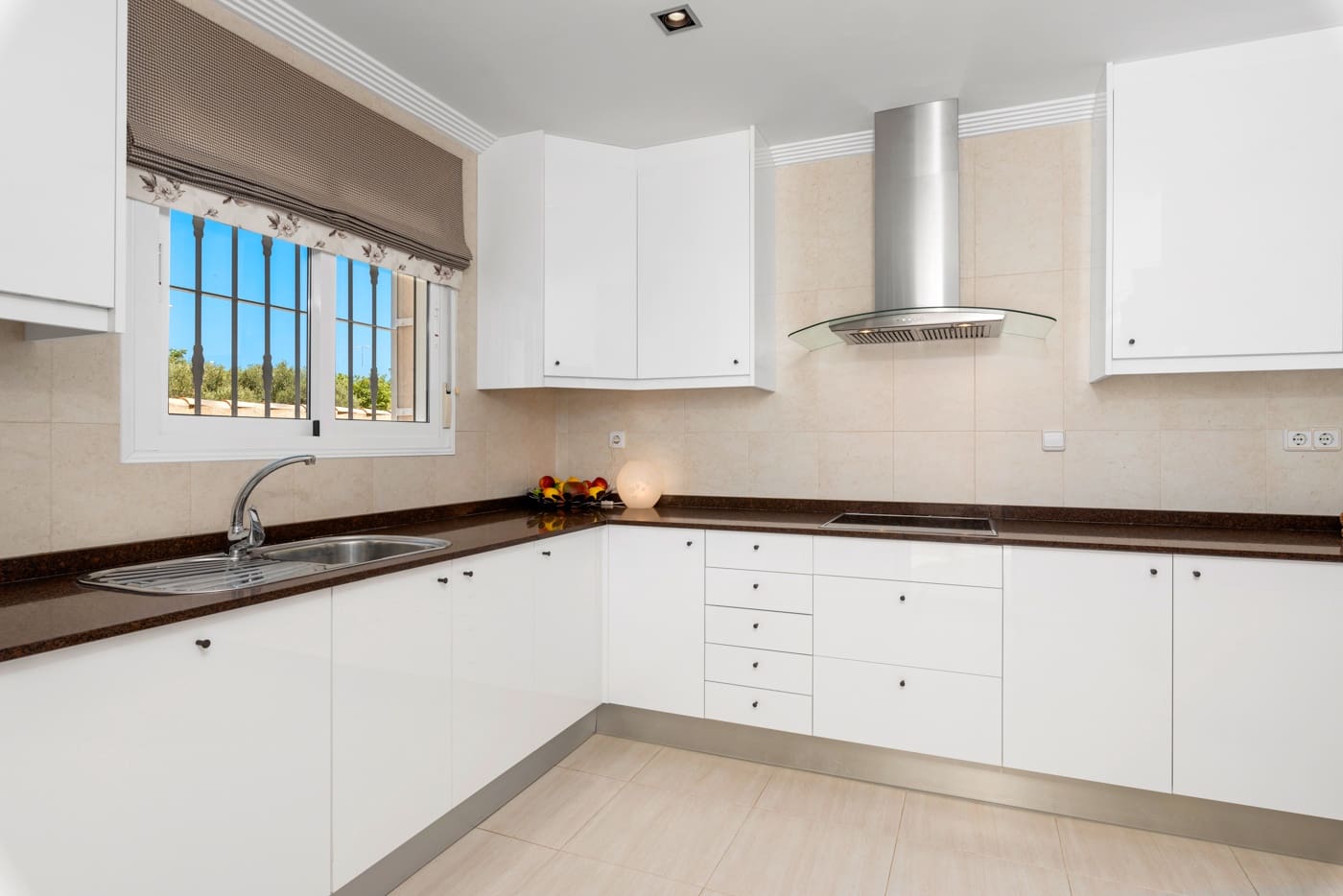 4 bedroom Villa for sale in Ciudad Quesada with pool - € 890,000 (Ref: 8650451)