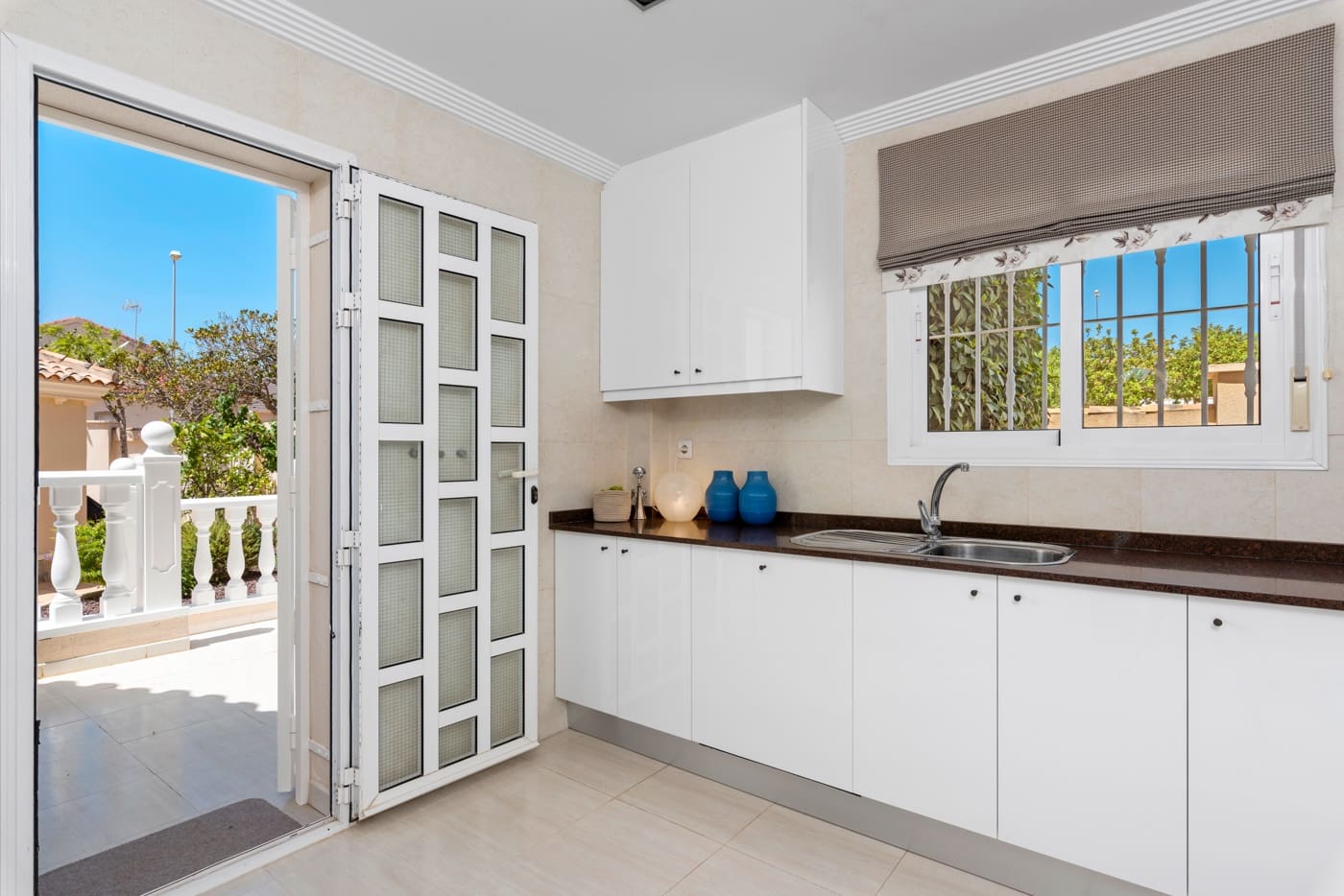 4 bedroom Villa for sale in Ciudad Quesada with pool - € 890,000 (Ref: 8650451)