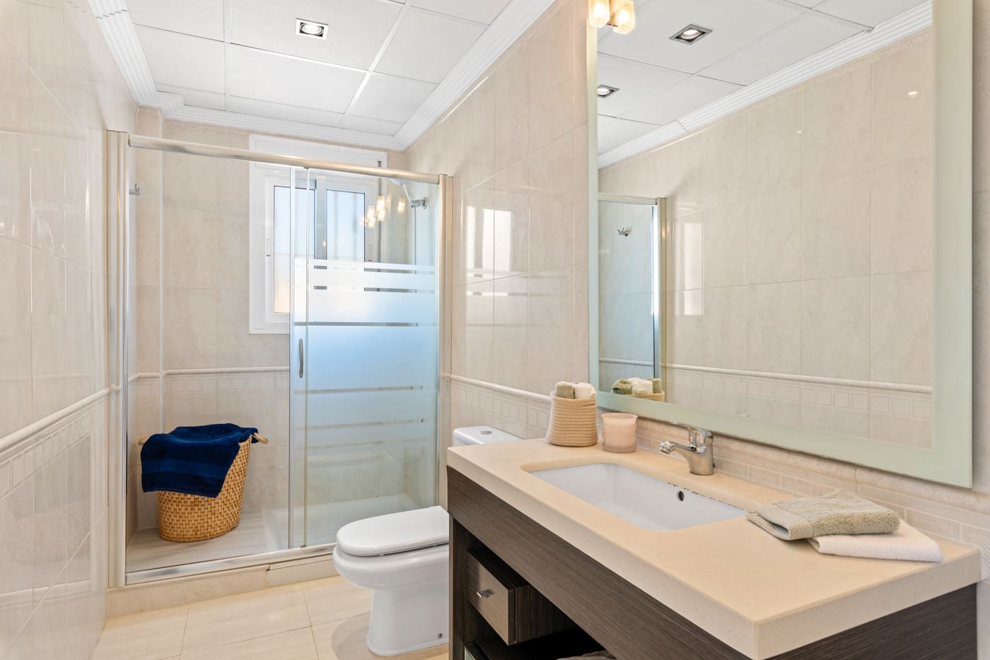 4 bedroom Villa for sale in Ciudad Quesada with pool - € 890,000 (Ref: 8650451)