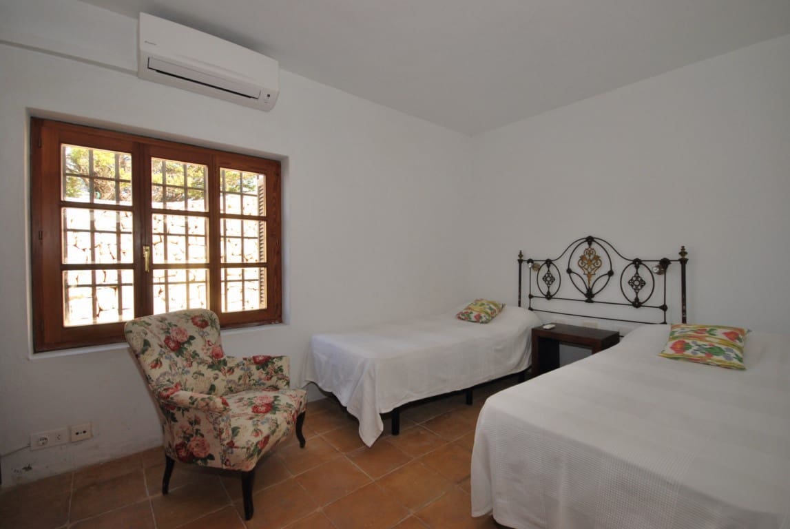 5 slaapkamer Villa te koop in Moraira met zwembad garage - € 3.100.000 (Ref: 8650470)