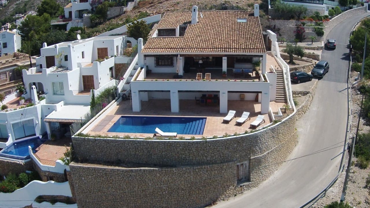 5 slaapkamer Villa te koop in Moraira met zwembad garage - € 3.100.000 (Ref: 8650470)