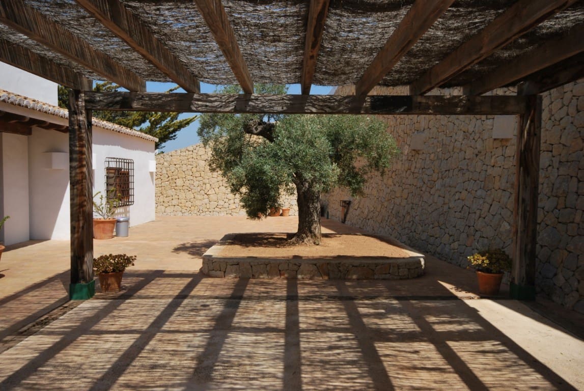 5 slaapkamer Villa te koop in Moraira met zwembad garage - € 3.100.000 (Ref: 8650470)