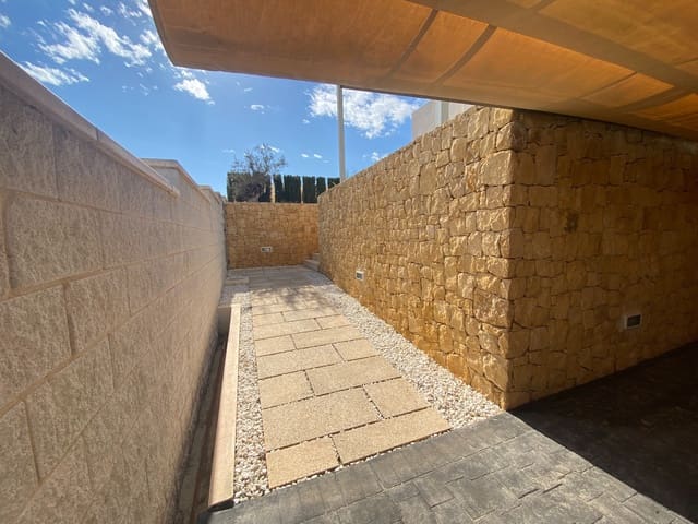 3 makuuhuone Huvila myytävänä paikassa Benijófar mukana uima-altaan - 540 000 € (Ref: 8650473)