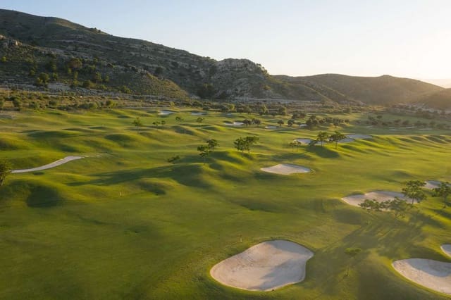 3 sypialnia Apartament na sprzedaż w Monforte del Cid z basenem - 340 000 € (Ref: 8775972)