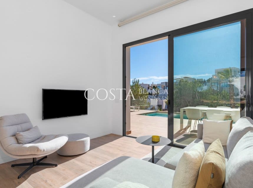 4 bedroom Villa for sale in Las Colinas Golf with pool garage - € 829,000 (Ref: 8777476)
