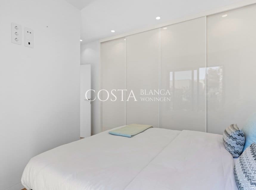 4 bedroom Villa for sale in Las Colinas Golf with pool garage - € 829,000 (Ref: 8777476)