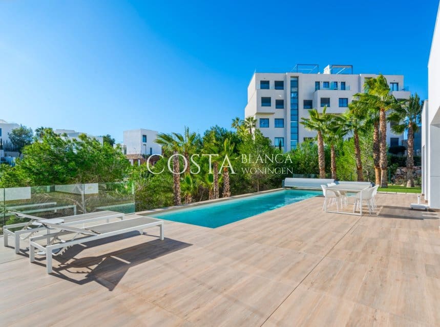 4 bedroom Villa for sale in Las Colinas Golf with pool garage - € 829,000 (Ref: 8777476)