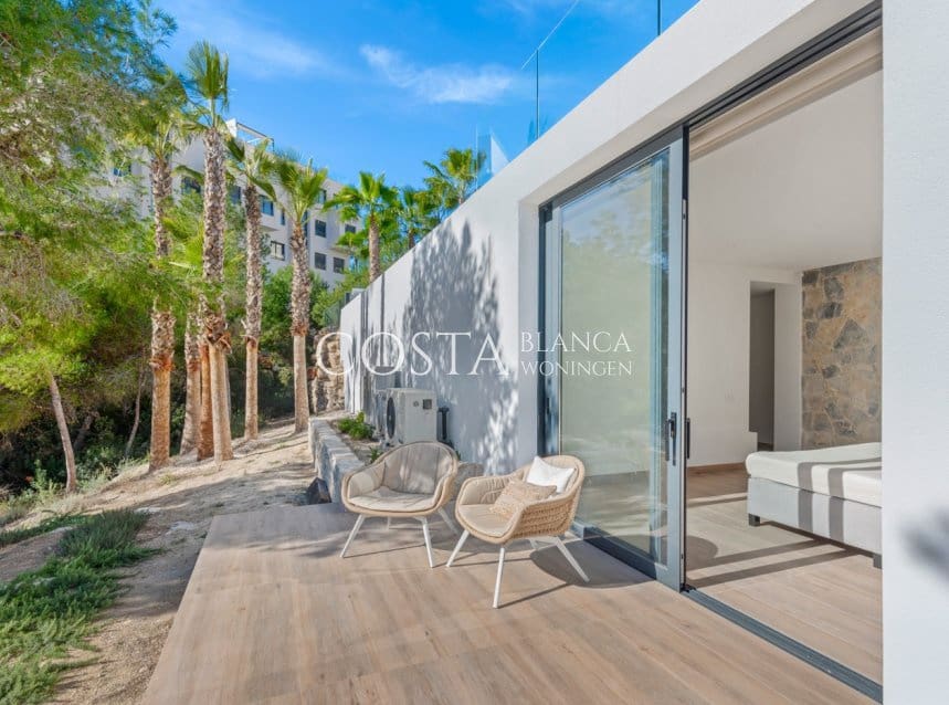 4 bedroom Villa for sale in Las Colinas Golf with pool garage - € 829,000 (Ref: 8777476)