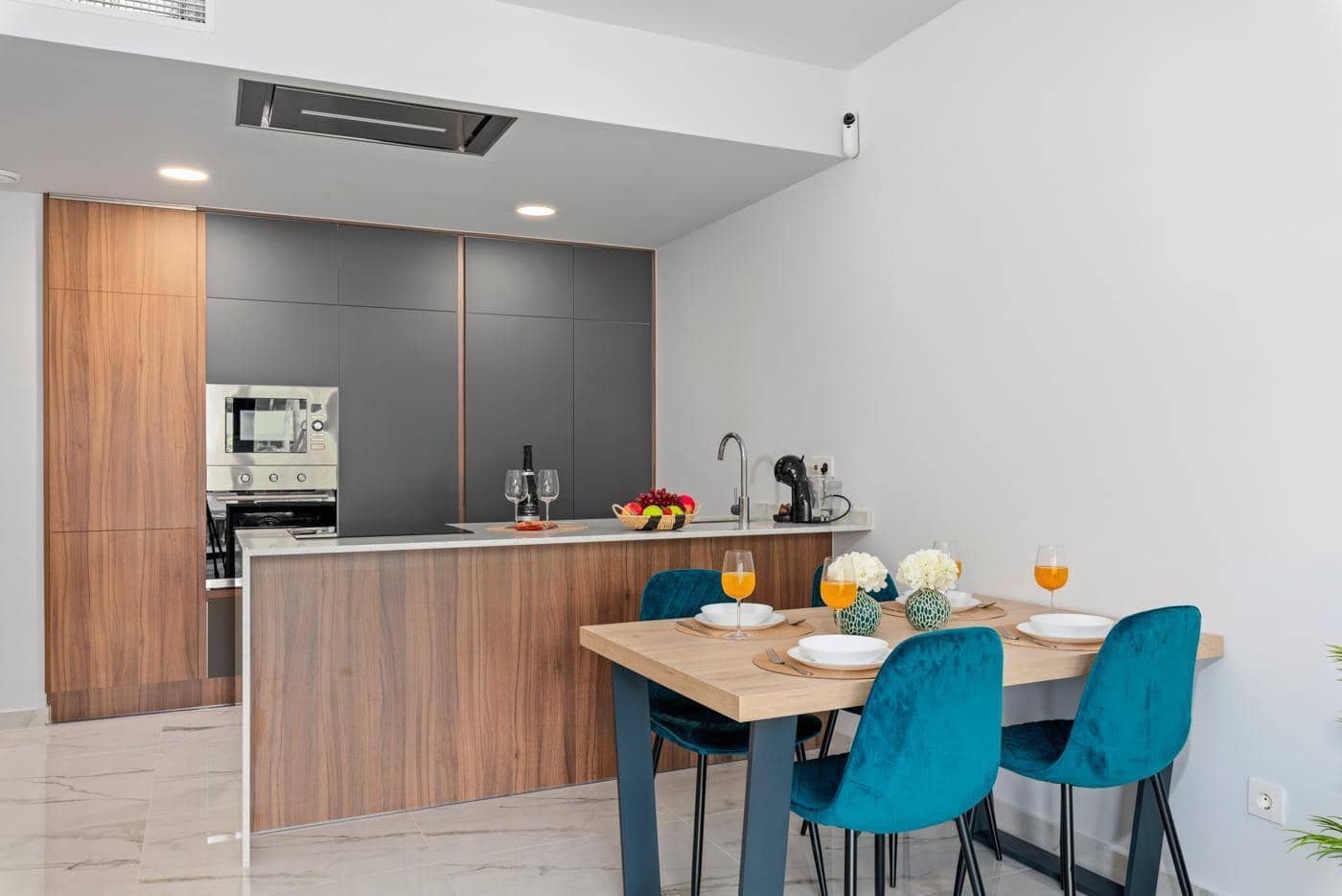 2 chambre Appartement à vendre à Los Altos avec piscine garage - 299 000 € (Ref: 8884919)