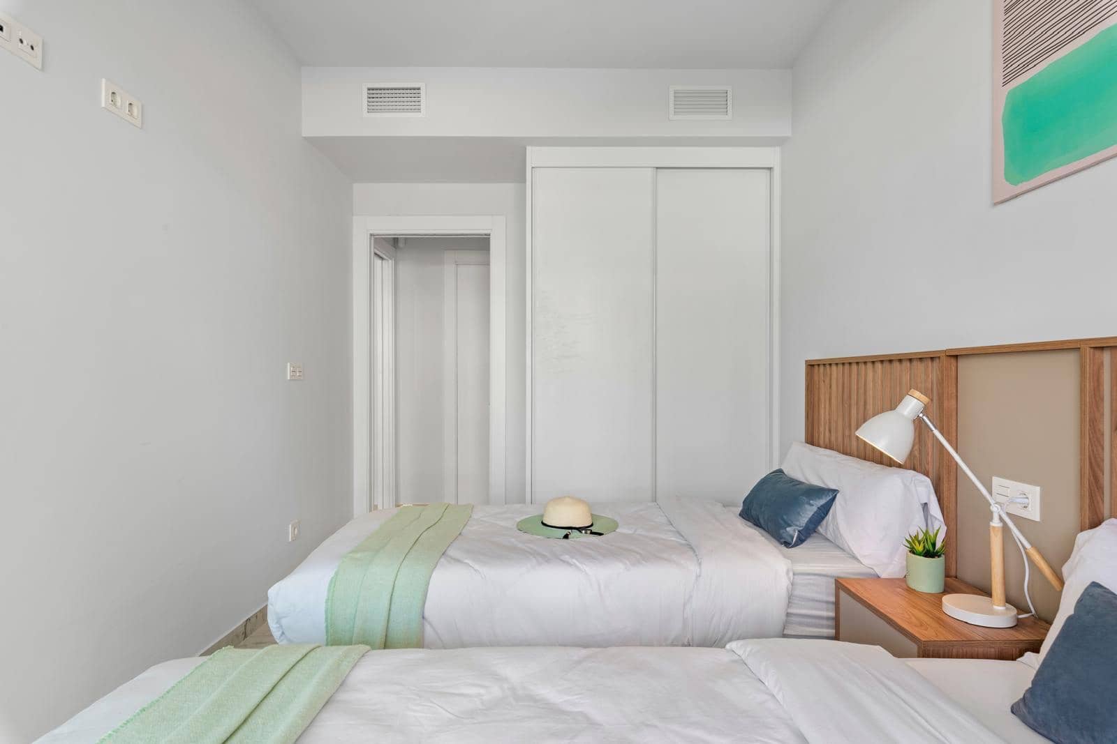 2 chambre Appartement à vendre à Los Altos avec piscine garage - 299 000 € (Ref: 8884919)