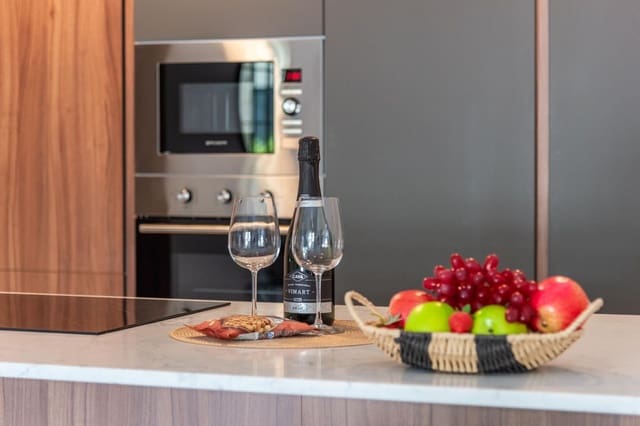 2 sypialnia Apartament na sprzedaż w Los Altos z basenem garażem - 299 000 € (Ref: 8884919)