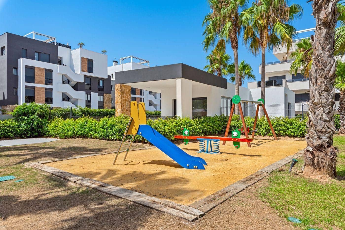 2 chambre Appartement à vendre à Los Altos avec piscine garage - 299 000 € (Ref: 8884919)