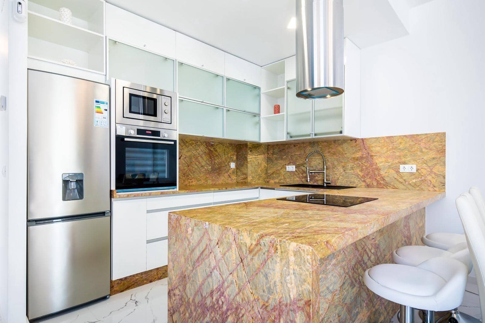 3 soveværelse Villa til salg i Orihuela Costa med swimmingpool garage - € 575.000 (Ref: 9051912)