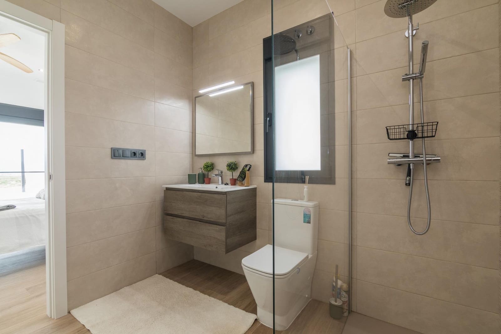 3 soveværelse Villa til salg i Lel med swimmingpool - € 327.000 (Ref: 9052453)