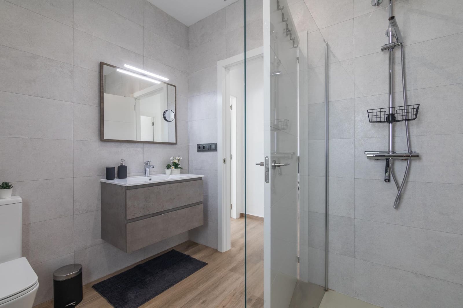 3 soveværelse Villa til salg i Lel med swimmingpool - € 327.000 (Ref: 9052453)