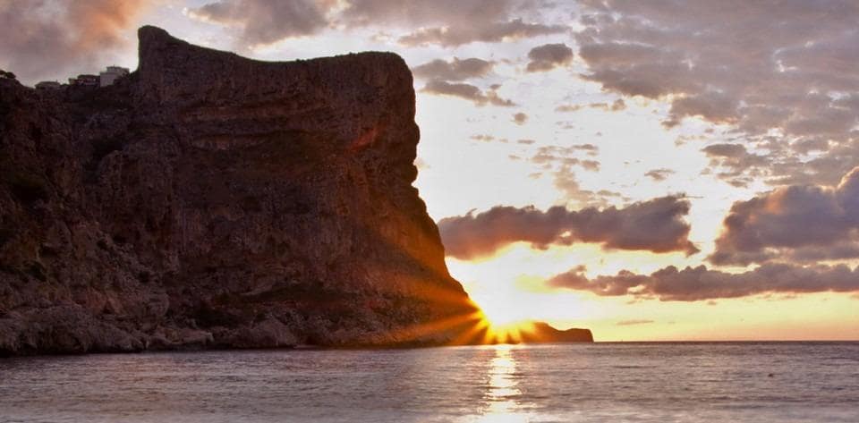 4 sypialnia Willa na sprzedaż w Cumbre del Sol z basenem - 2 720 000 € (Ref: 9052486)