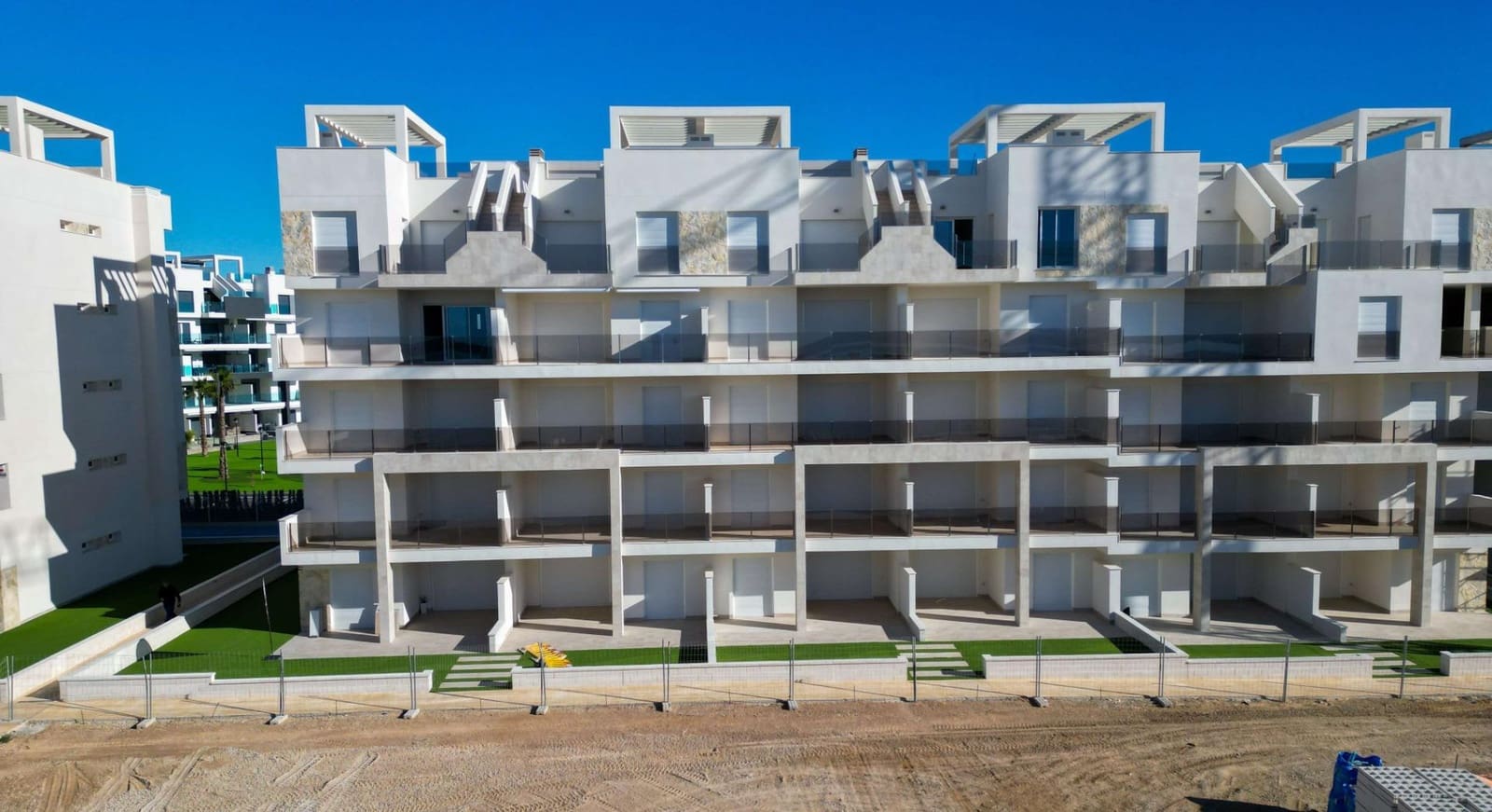 2 sypialnia Apartament na sprzedaż w El Raso z basenem garażem - 284 000 € (Ref: 9052747)