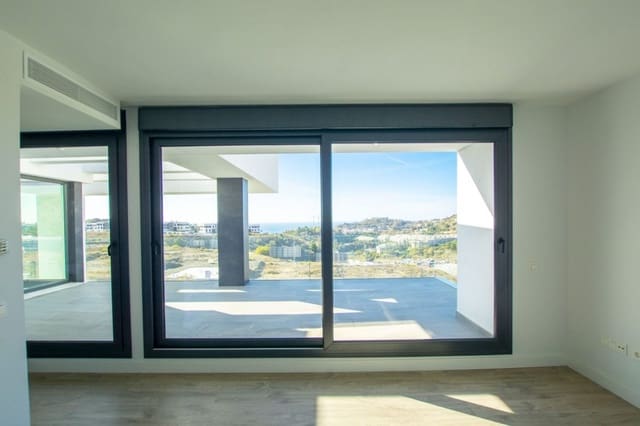 4 soveværelse Villa til salg i Colinas del Limonar, Málaga by med swimmingpool - € 1.750.000 (Ref: 9052756)