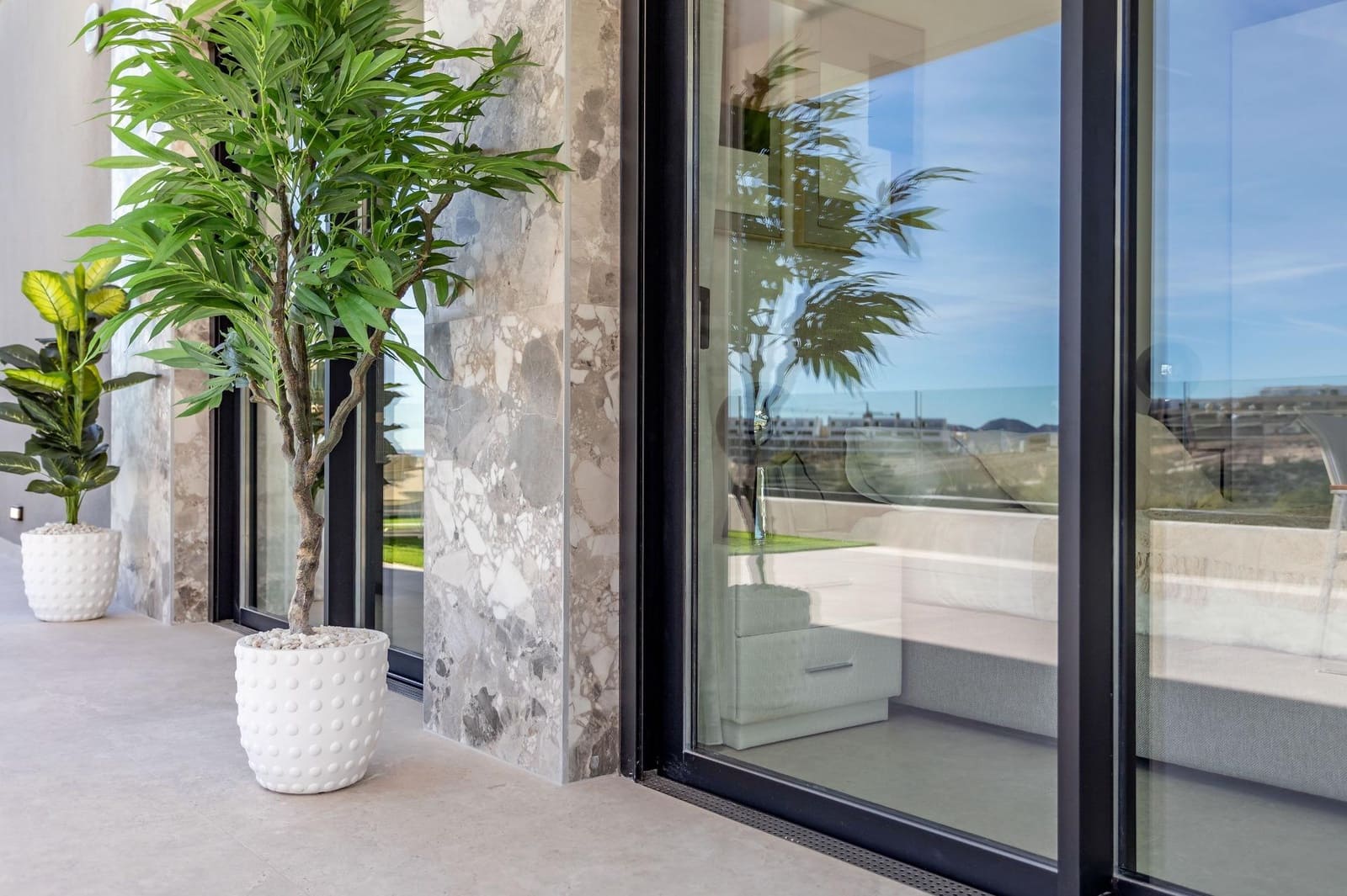 Apartamento de 2 habitaciones en Finestrat en venta con piscina garaje - 375.000 € (Ref: 9052786)