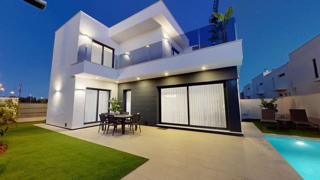 3 soveværelse Villa til salg i Roda, San Javier med swimmingpool garage - € 399.000 (Ref: 9053089)