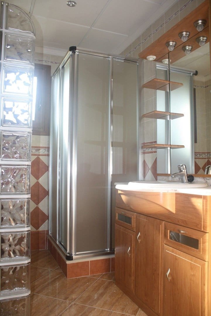 3 bedroom Villa for sale in Los Altos with pool - € 550,000 (Ref: 9053157)