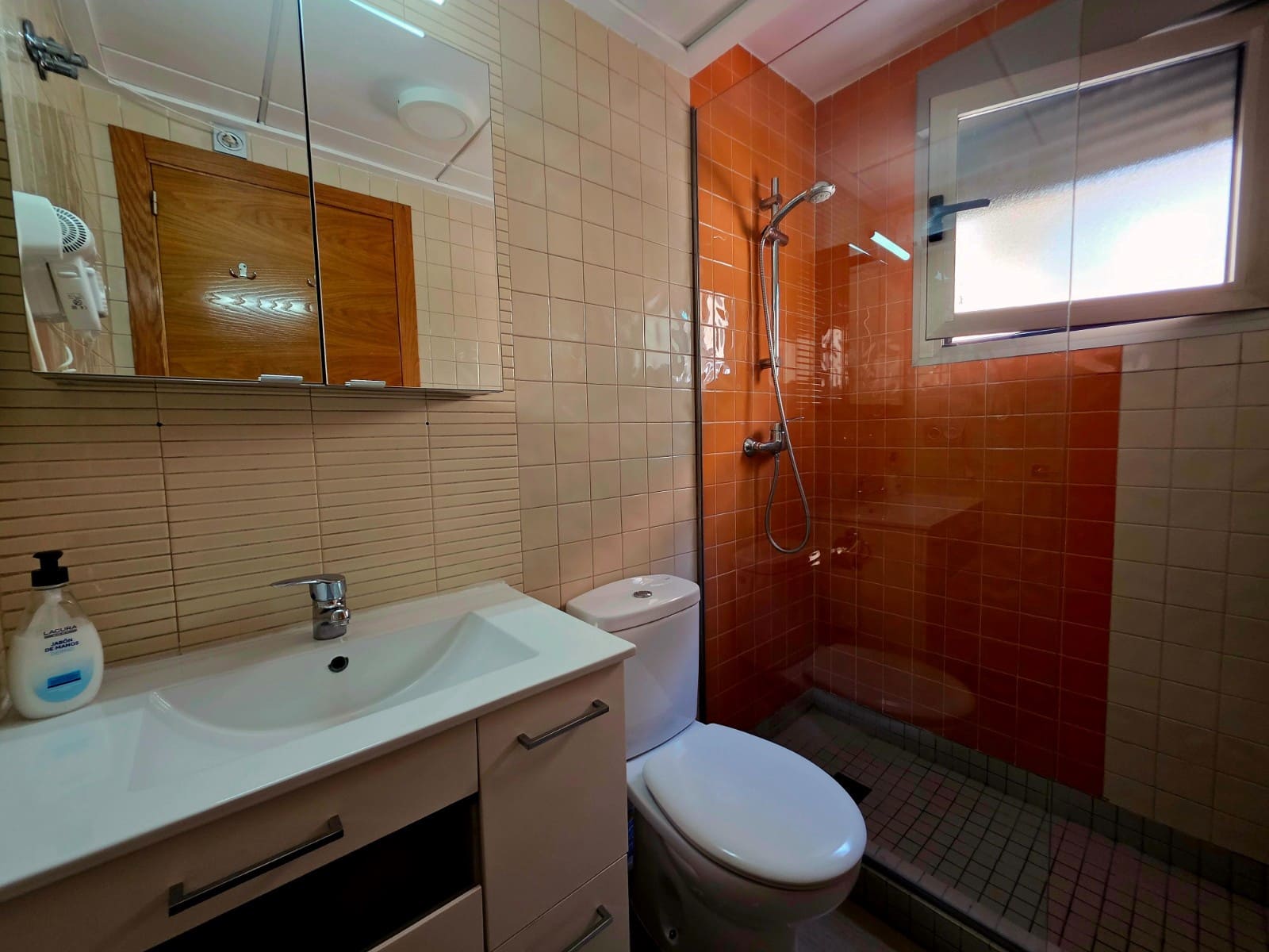 3 makuuhuone Huoneisto myytävänä paikassa Torrevieja - 329 000 € (Ref: 9183954)