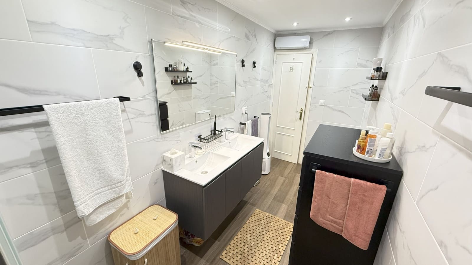 2 sypialnia Dom na sprzedaż w La Zenia z basenem garażem - 349 900 € (Ref: 9189798)