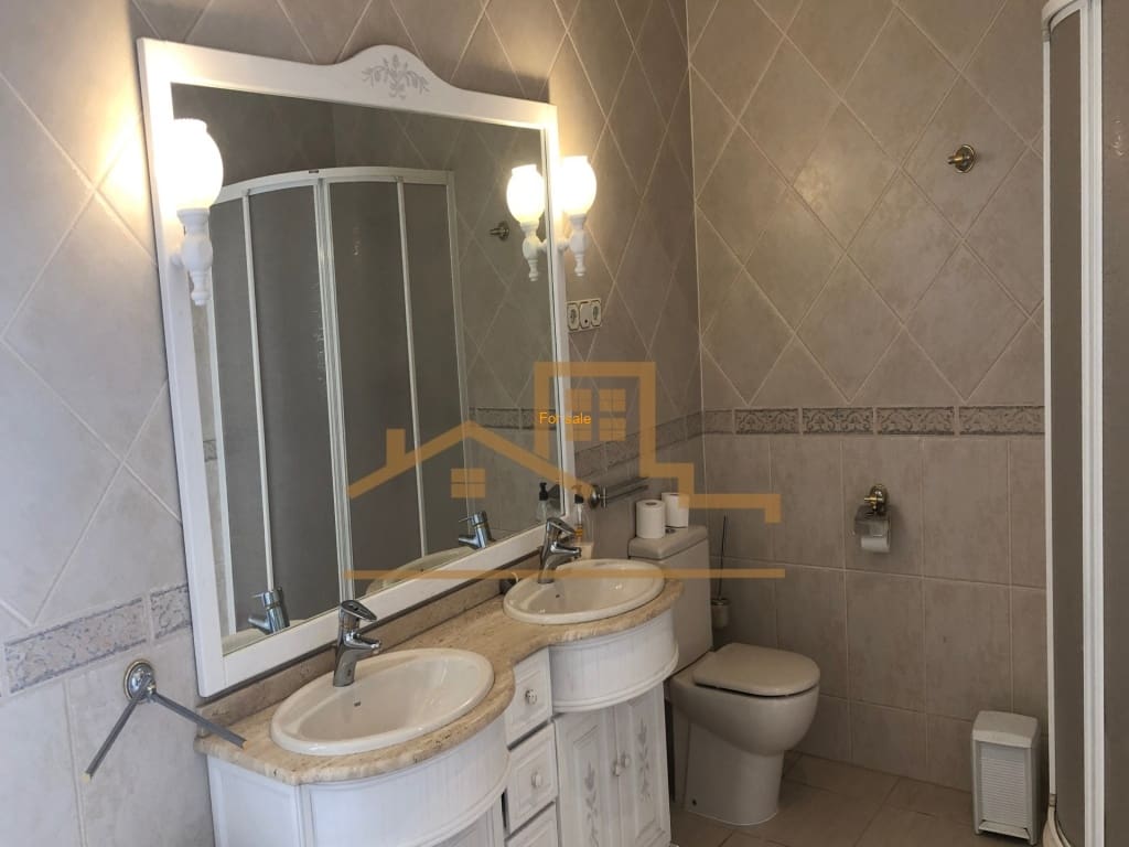 7 quarto Moradia para venda em La Marquesa com piscina garagem - 1 250 000 € (Ref: 9198806)