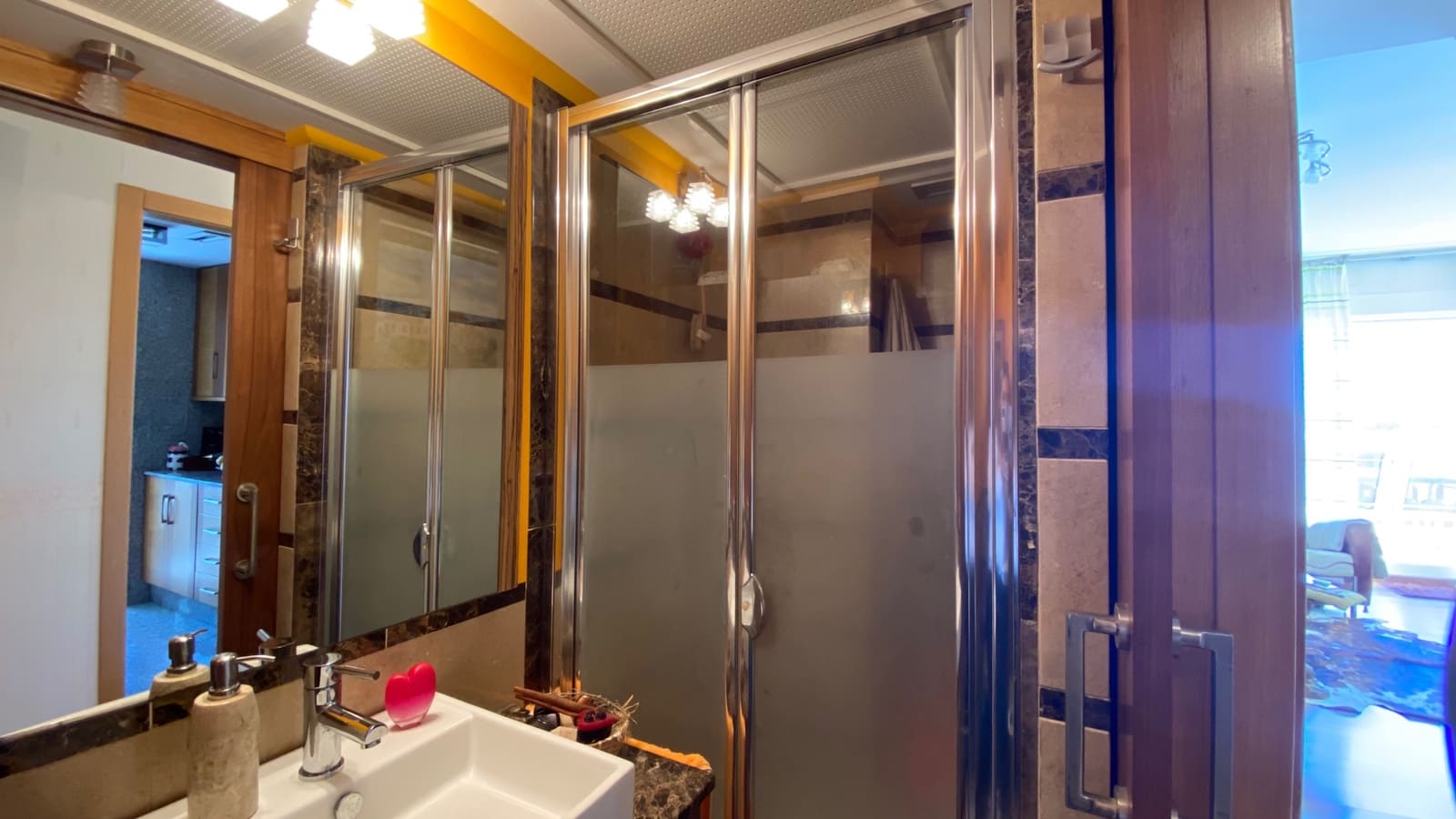 4 sypialnia Apartament na sprzedaż w Guardamar del Segura z basenem garażem - 239 000 € (Ref: 9198808)