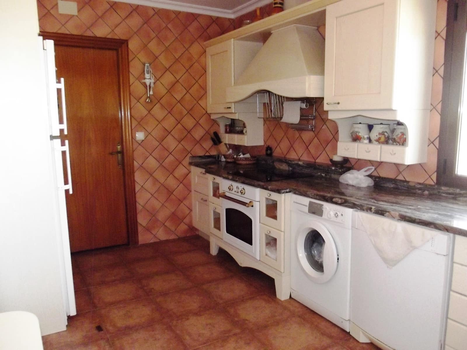 3 sypialnia Willa na sprzedaż w Los Montesinos z basenem garażem - 3 000 000 € (Ref: 9198811)