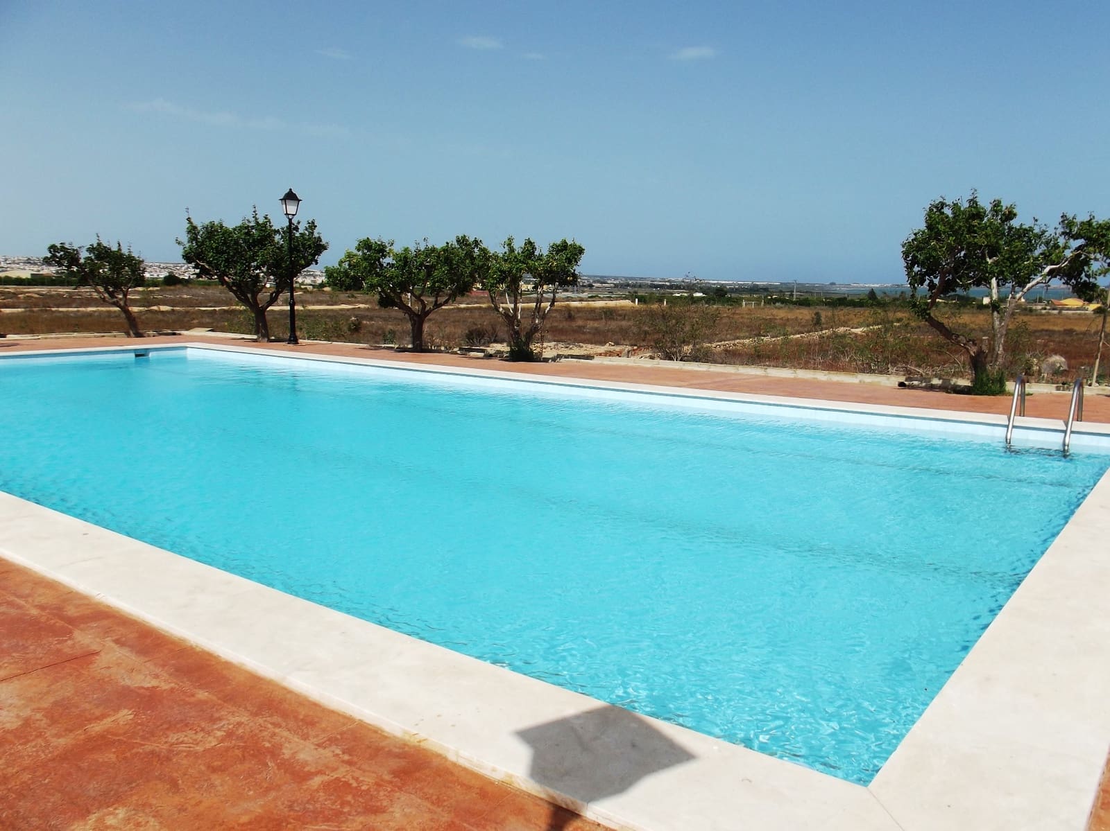 3 sypialnia Willa na sprzedaż w Los Montesinos z basenem garażem - 3 000 000 € (Ref: 9198811)