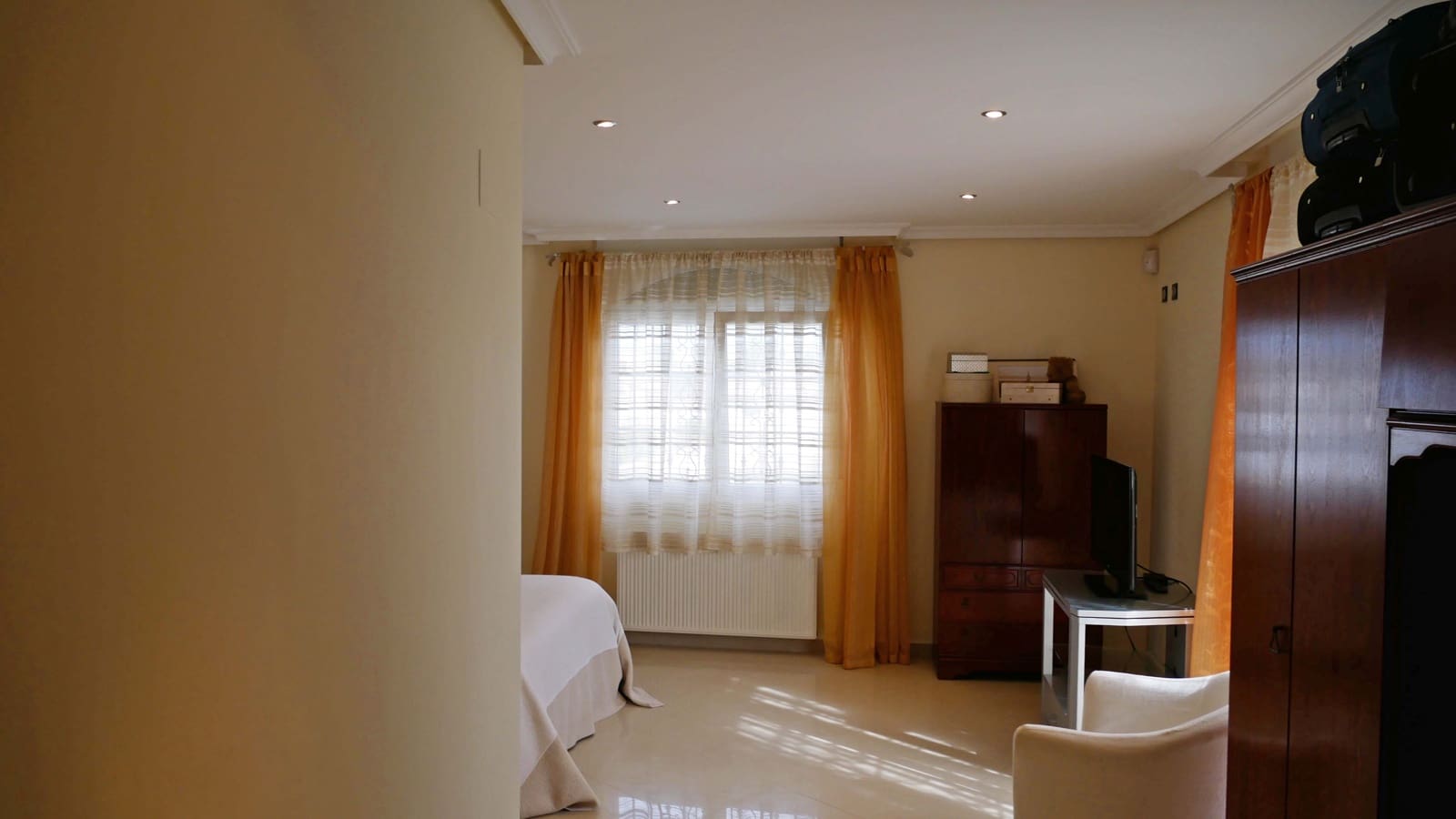 6 soveværelse Villa til salg i El Chaparral med swimmingpool garage - € 750.000 (Ref: 9198812)