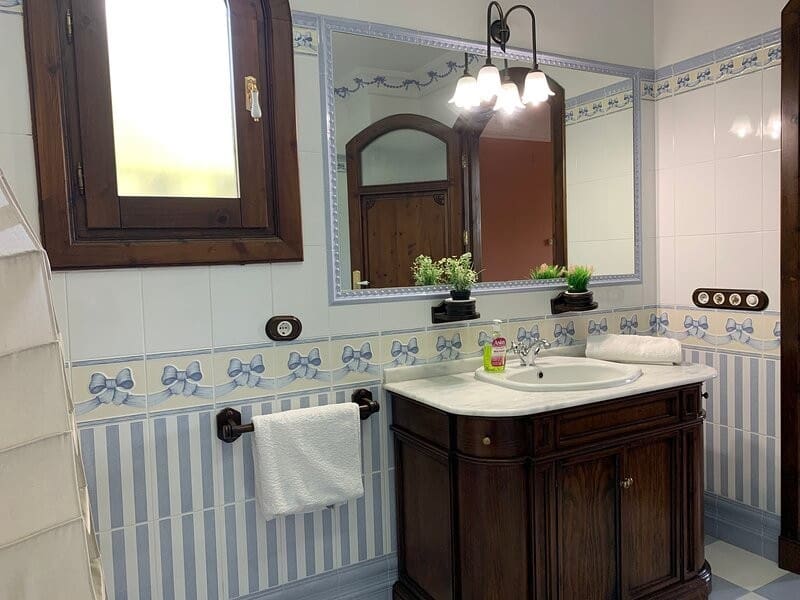 6 bedroom Villa for sale in Ciudad Quesada - € 1,000,000 (Ref: 9198818)