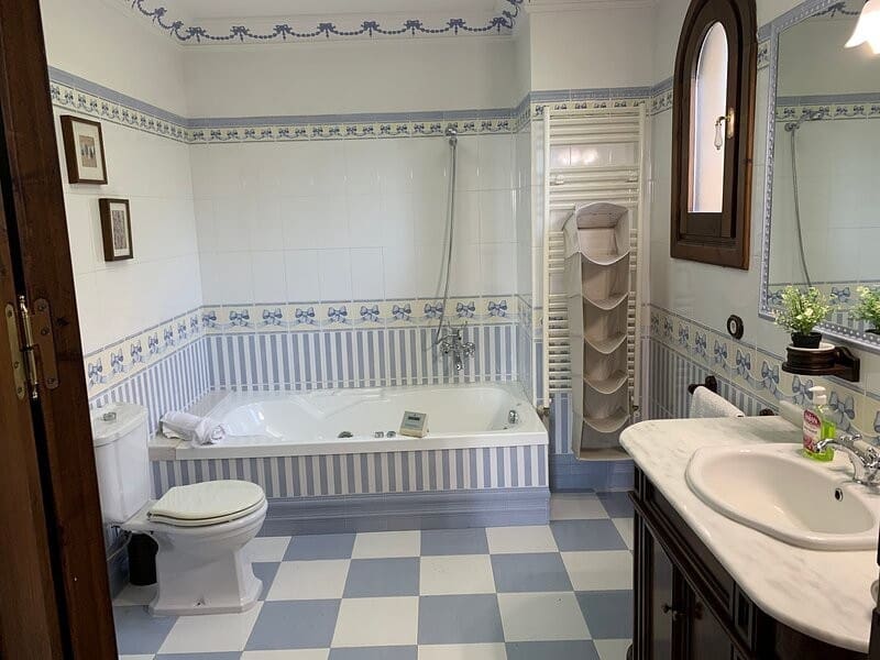 6 bedroom Villa for sale in Ciudad Quesada - € 1,000,000 (Ref: 9198818)