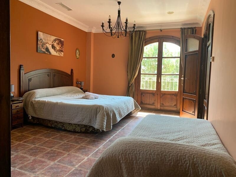 6 bedroom Villa for sale in Ciudad Quesada - € 1,000,000 (Ref: 9198818)