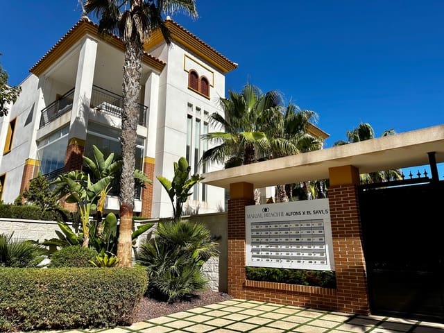 Apartamento de 2 habitaciones en Zona Pueblo, Guardamar del Segura en venta con piscina garaje - 429.000 € (Ref: 9198819)