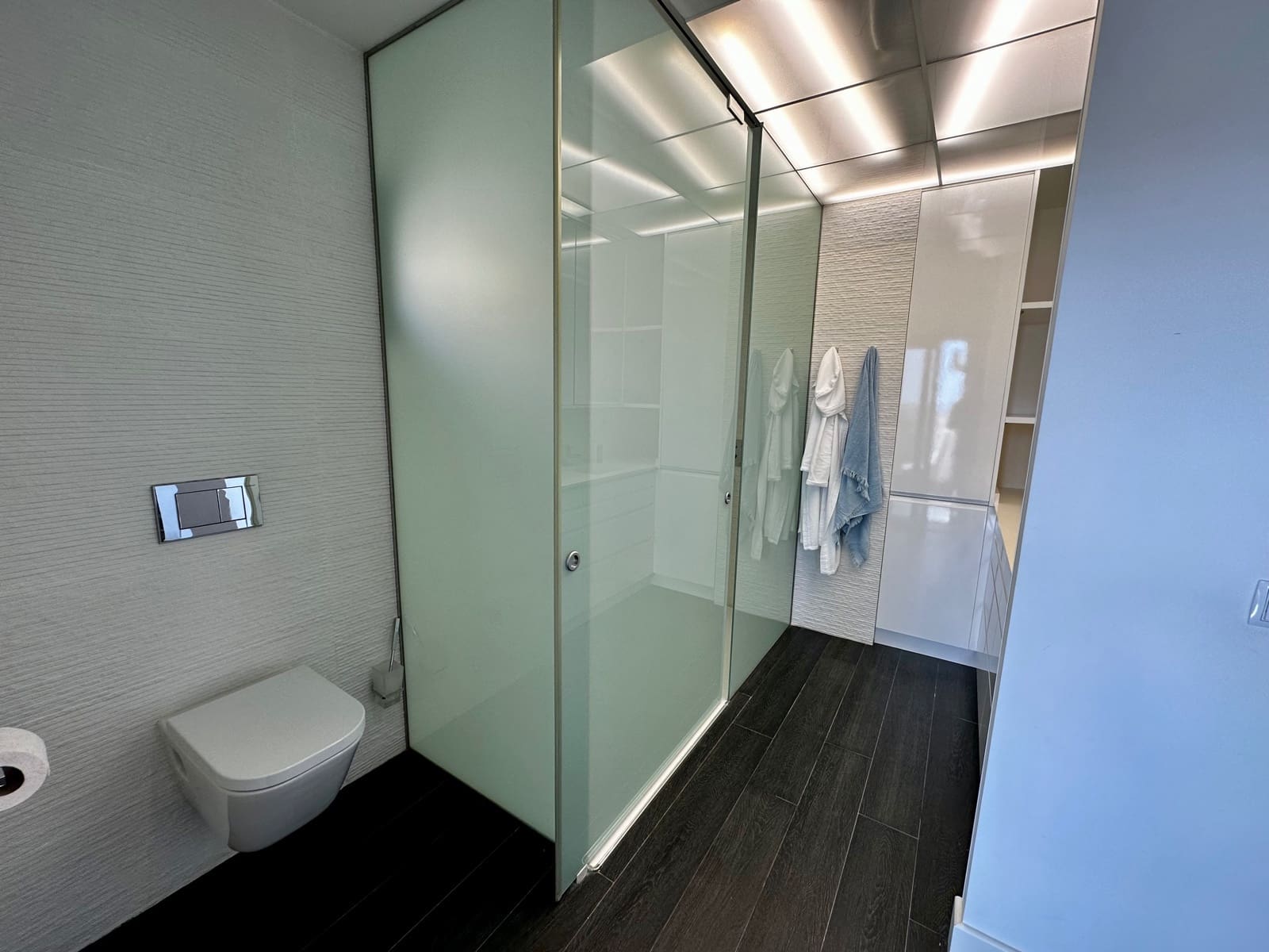 Apartamento de 2 habitaciones en Guardamar del Segura en venta con piscina garaje - 429.000 € (Ref: 9198819)