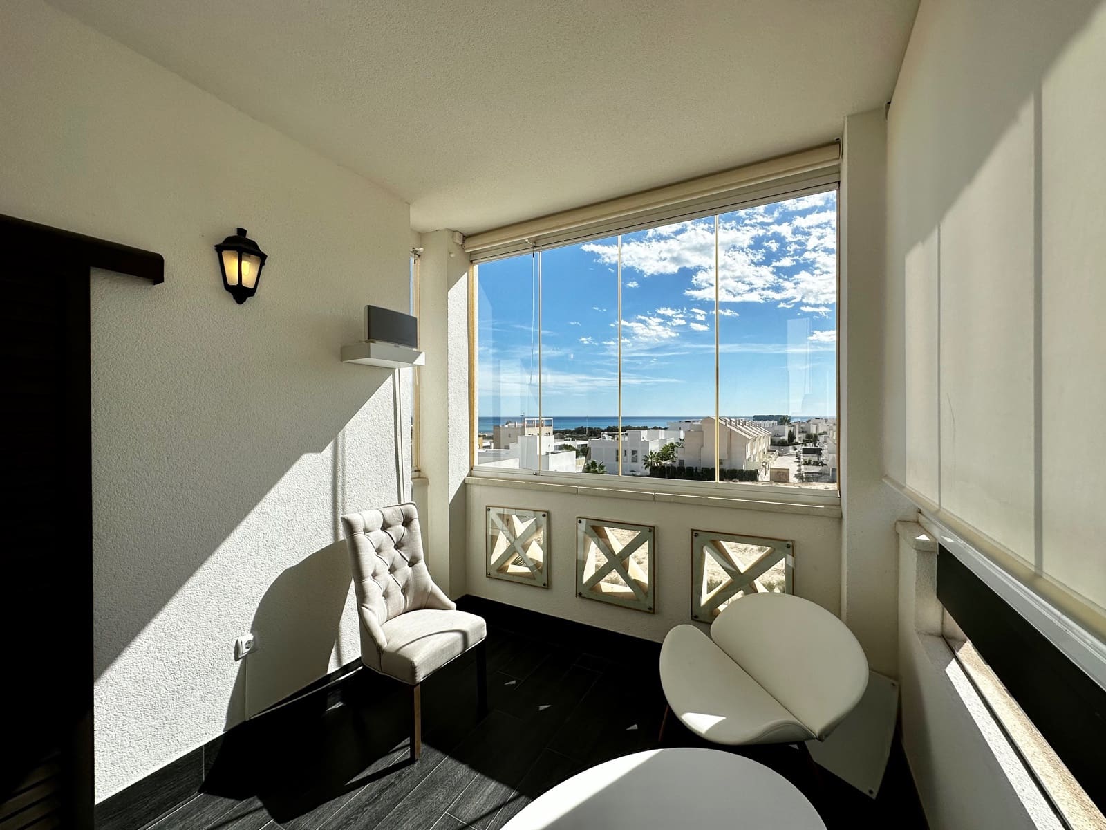 Apartamento de 2 habitaciones en Guardamar del Segura en venta con piscina garaje - 429.000 € (Ref: 9198819)